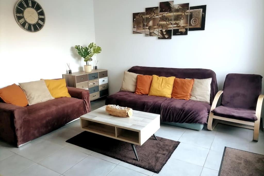 Maison Spacieuse Confortable Proche Gayant Expo Et A21 Hébergement de vacances *
